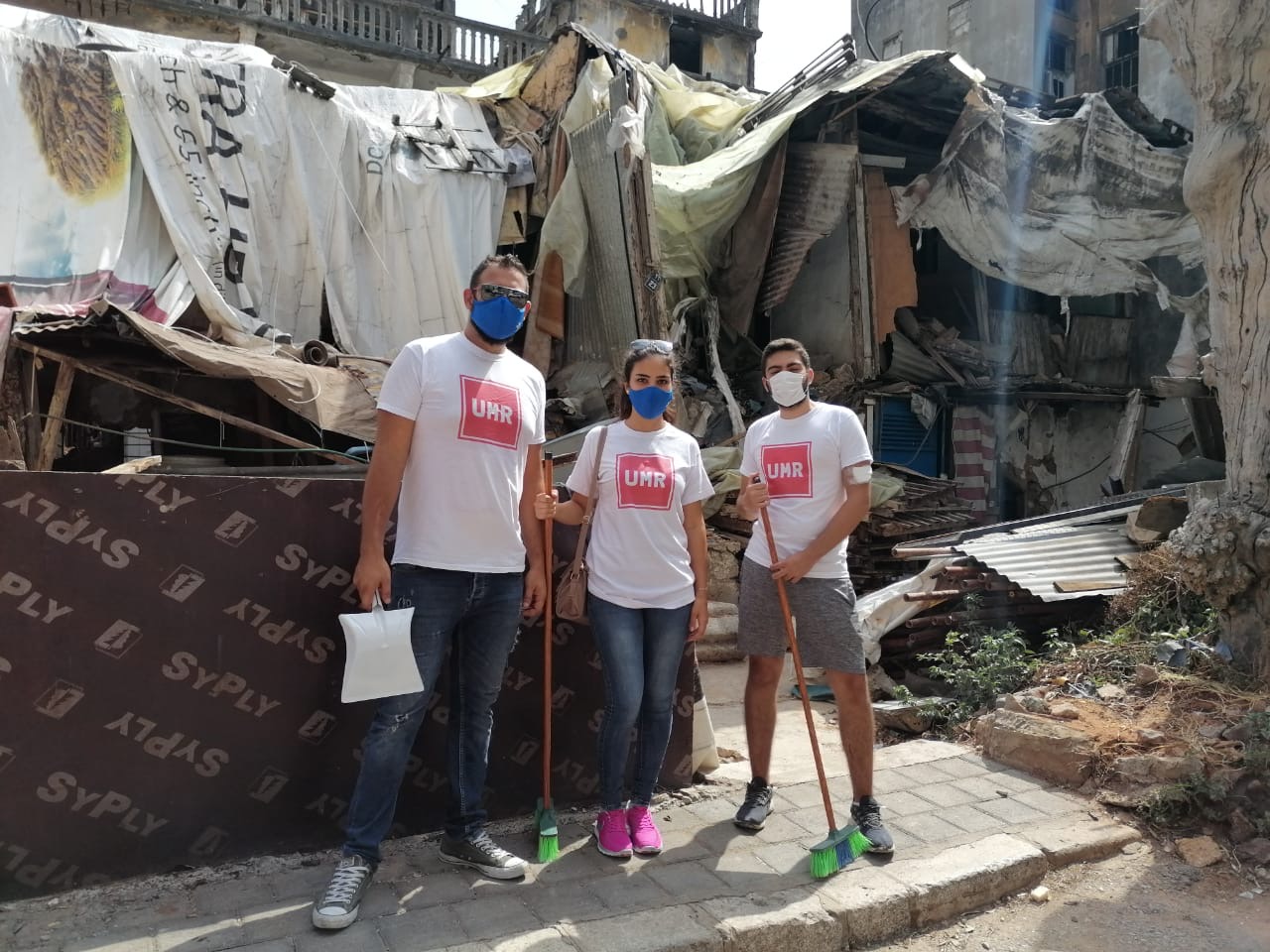 UMR volunteers on the ground in Beirut  to help the city clean up